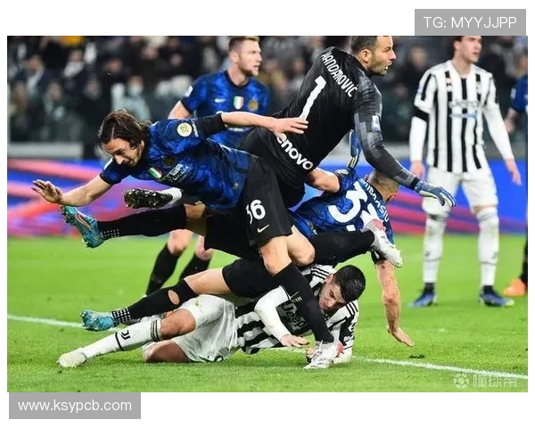 国米大战AC米兰再燃米兰城激情上演蓝黑与红黑的世纪对决 国米大战AC米兰再燃米兰城激情上演蓝黑与红黑的世纪对决