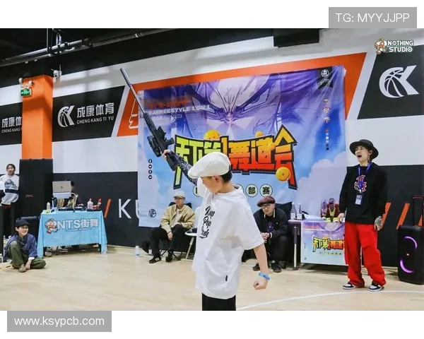 广州街舞队与杭州街舞队赛后复盘分析团队配合与表现的深度探讨