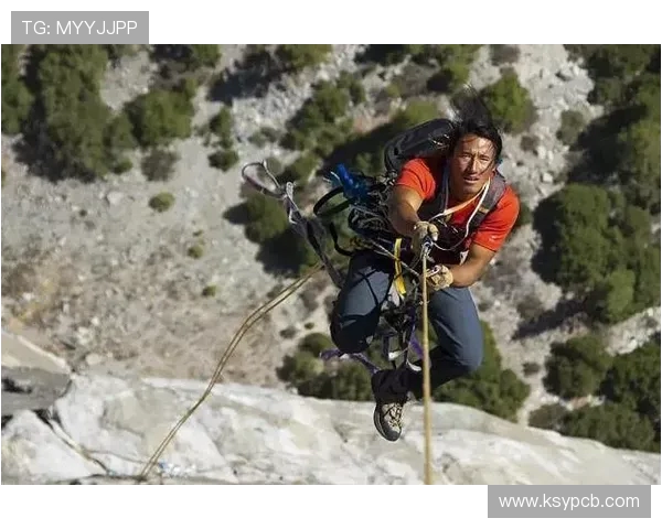 成都攀岩队在世界街舞大赛中的力量表现与精彩点评分析 成都攀岩队在世界街舞大赛中的力量表现与精彩点评分析